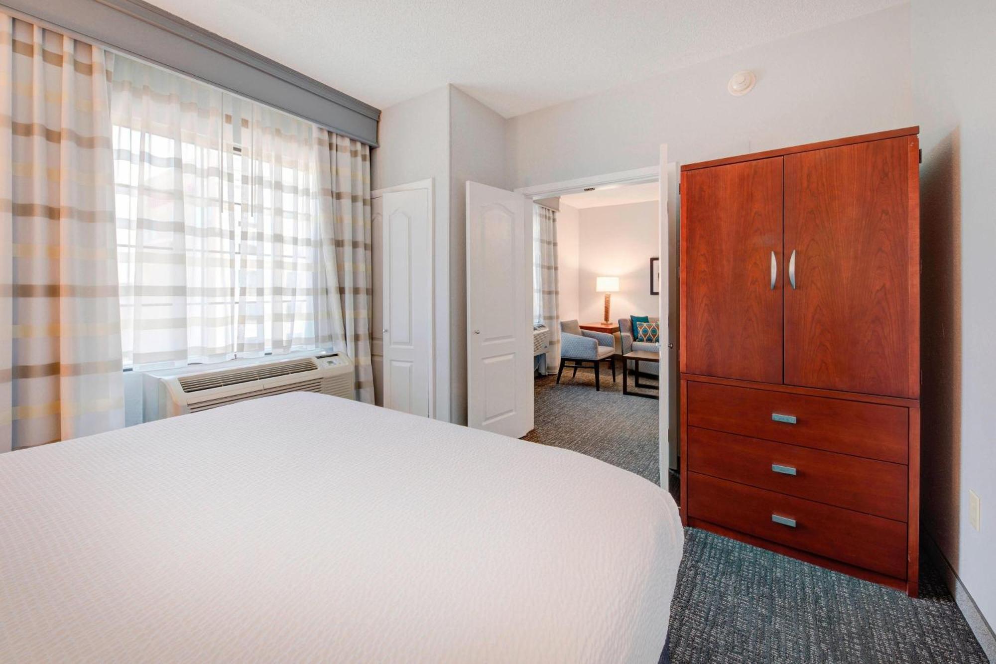 Courtyard Raleigh Crabtree Valley Εξωτερικό φωτογραφία