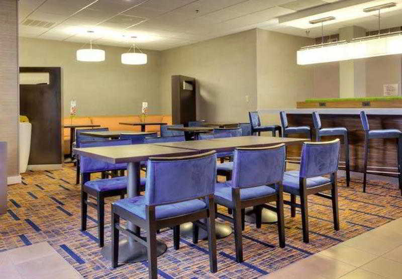 Courtyard Raleigh Crabtree Valley Εξωτερικό φωτογραφία