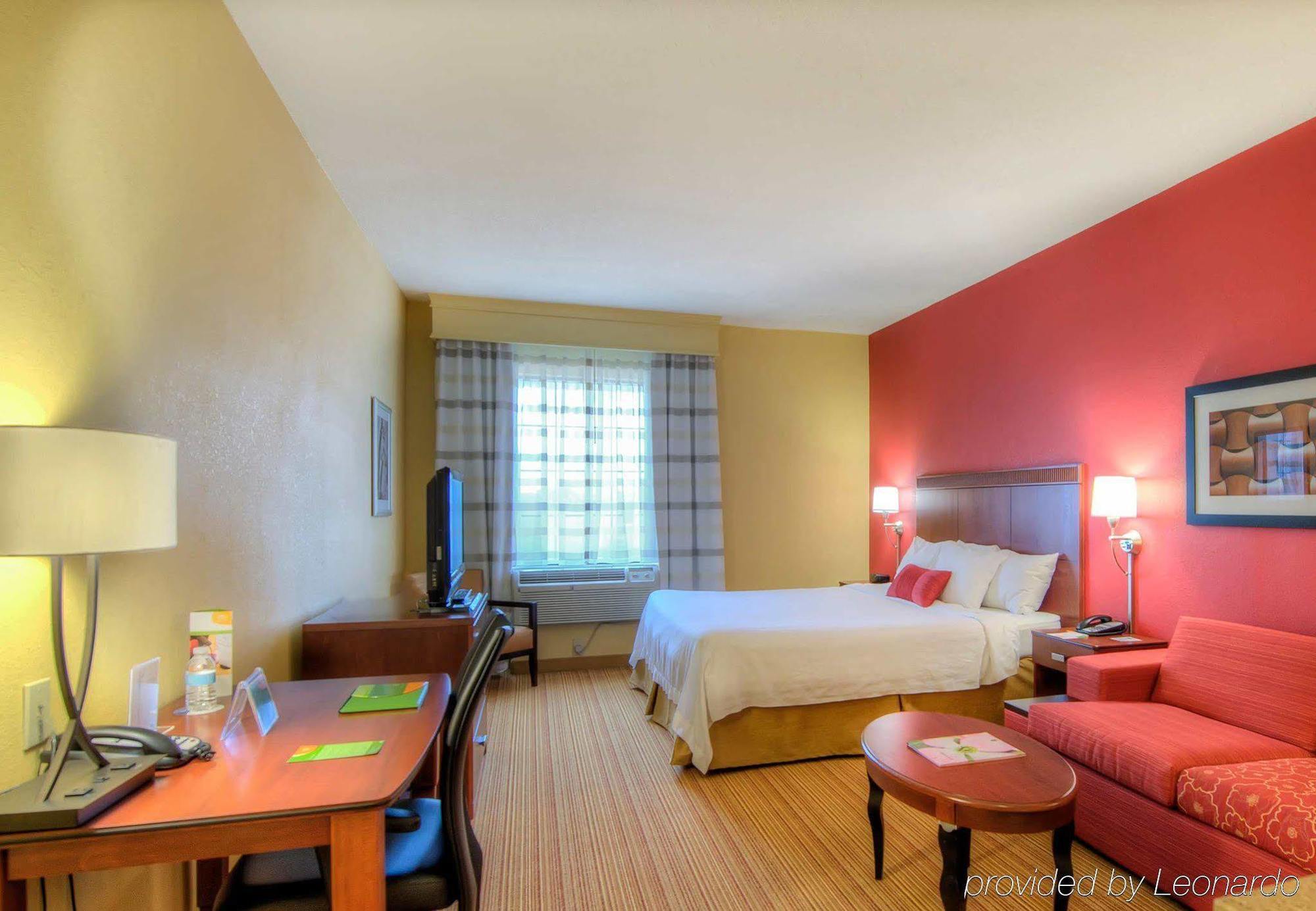 Courtyard Raleigh Crabtree Valley Εξωτερικό φωτογραφία