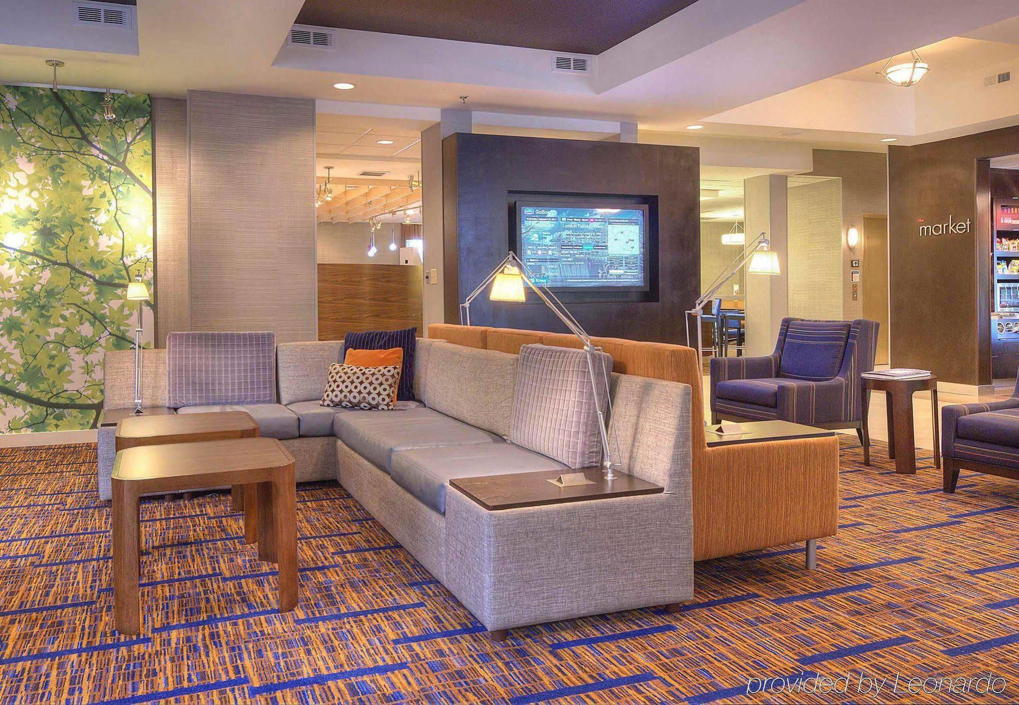 Courtyard Raleigh Crabtree Valley Εξωτερικό φωτογραφία